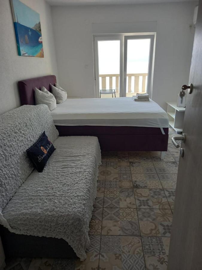 Bajo Apartmany Podgora Esterno foto